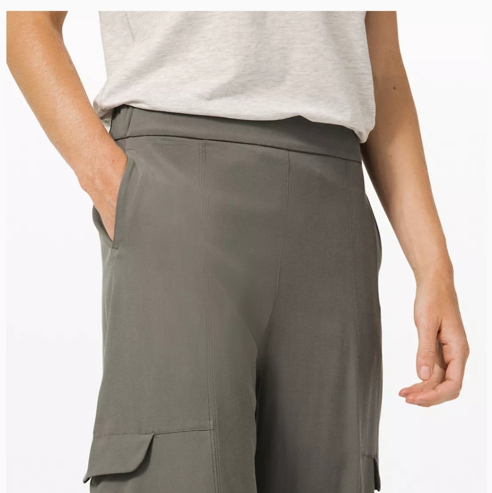 Lululemon Metropolis Maven High-Rise Crop - Picture 4 of 8